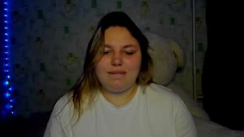 lillyhaigh online show from June 11, 7:43 pm