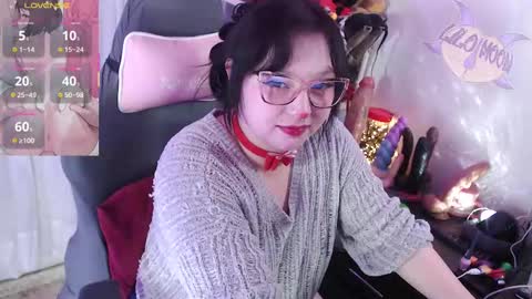 Snapshot of lilomoon69 chatting on October 1, 2:22 pm Lilo  online show from October 1, 2:22 pm