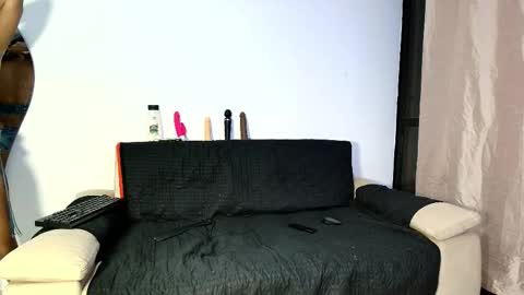 vanessa online show from December 18, 12:04 am