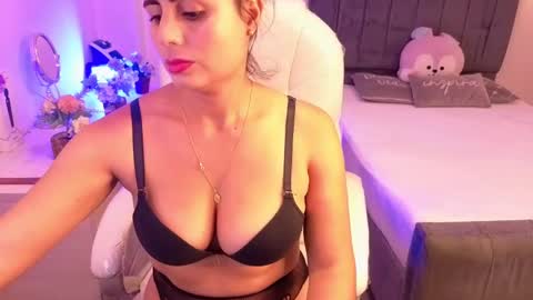 Snapshot of lilu_ds chatting on October 3, 8:58 pm lilu_ds online show from October 3, 8:58 pm