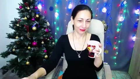 lilugrants online show from December 20, 7:39 pm