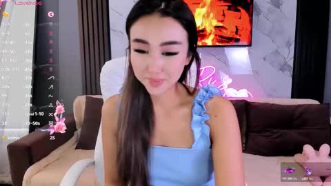 Lily online show from September 12, 6:25 am