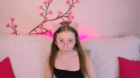  lily  online show from September 26, 9:51 am