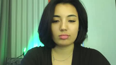 Snapshot of lily_foster_ chatting on September 20, 7:17 am Lily online show from September 20, 7:17 am