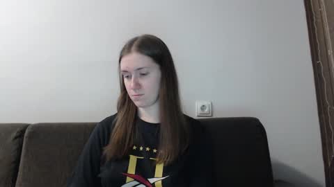 lily_love_x online show from January 9, 1:50 am
