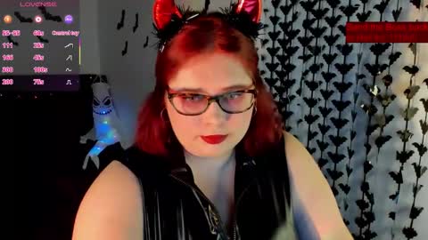 Elina  online show from October 27, 12:28 am