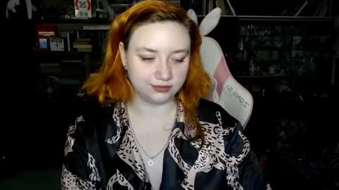 Alice online show from October 15, 4:53 pm