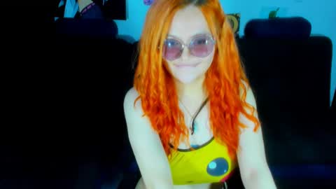 Snapshot of lily_stone04 chatting on December 9, 4:12 am lily_stone04 online show from December 9, 4:12 am