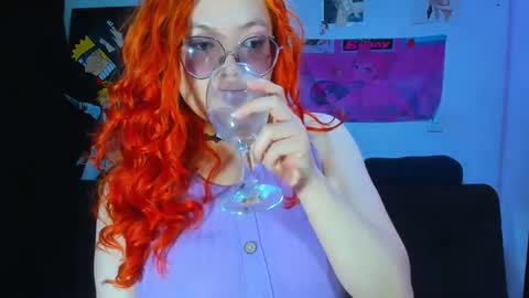 Snapshot of lily_stone04 chatting on September 10, 6:24 am lily_stone04 online show from September 10, 6:24 am