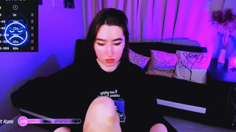LILY online show from December 18, 1:56 pm