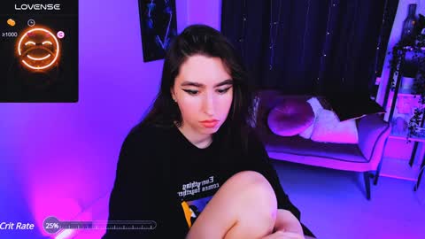LILY online show from December 8, 6:28 pm