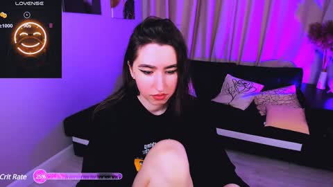 LILY online show from December 11, 7:09 am