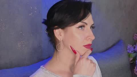 Lily online show from May 24, 4:06 pm