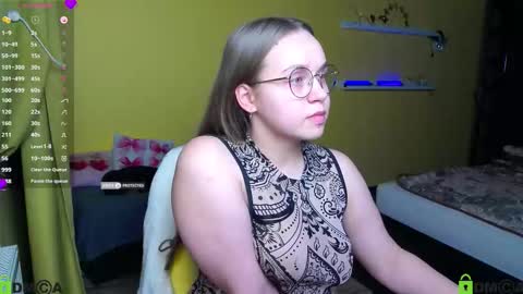 Lily online show from January 8, 6:01 pm