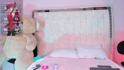 lilyth_7 online show from September 13, 4:42 am