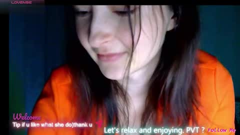 LilyXSky online show from November 12, 2:48 pm