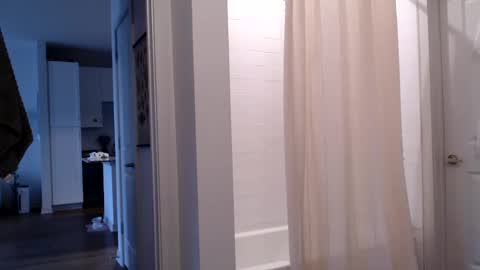 Lily Monroe online show from November 2, 8:01 pm