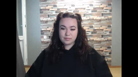 busty princess online show from November 29, 7:45 am