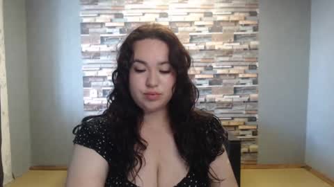 busty princess online show from June 21, 7:45 am