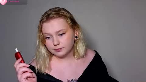 lime cat online show from September 22, 8:29 pm