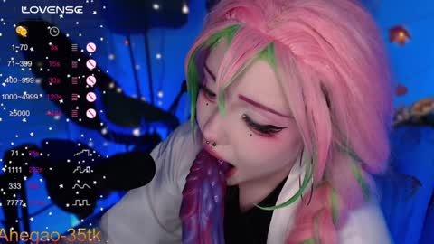 Snapshot of lina_diva chatting on December 8, 7:32 pm Hey im Lina Ur cosplay waifu online show from December 8, 7:32 pm
