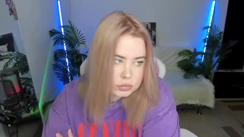 lina_linx online show from February 22, 6:26 pm