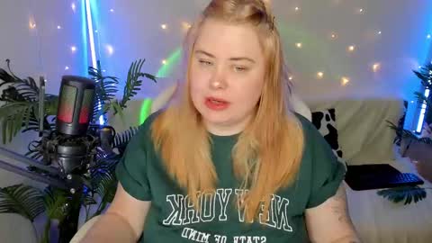 lina_linx online show from January 17, 6:33 pm
