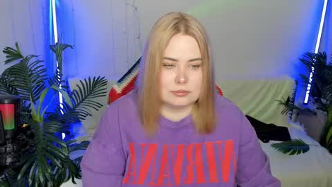lina_linx online show from February 11, 6:44 pm
