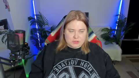 lina_linx online show from February 25, 7:06 pm