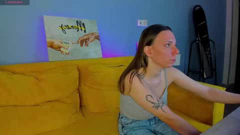 Lina online show from March 10, 3:21 am