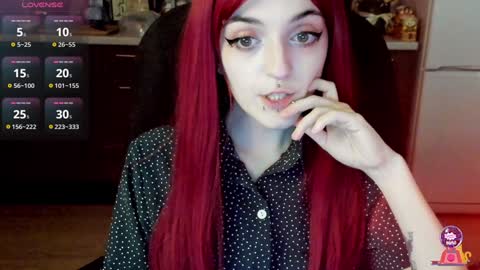 Snapshot of lina_tyaan chatting on February 3, 9:30 am Lina 3 1715622743 online show from February 3, 9:30 am