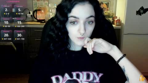 Snapshot of lina_tyaan chatting on January 6, 8:18 pm Lina 3 1715622743 online show from January 6, 8:18 pm