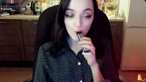 Snapshot of lina_tyaan chatting on December 31, 6:57 pm Lina 3 1715622743 online show from December 31, 6:57 pm