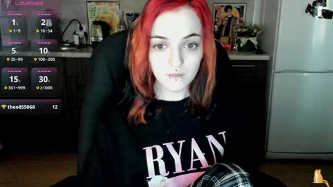 Snapshot of lina_tyaan chatting on December 12, 8:25 am Lina 3 1715622743 online show from December 12, 8:25 am
