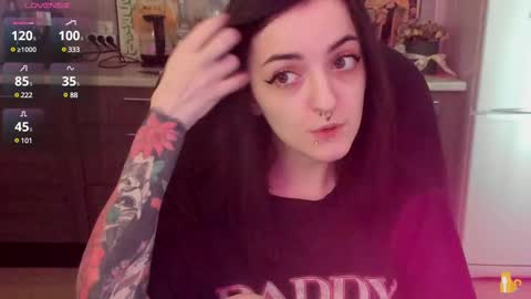 Snapshot of lina_tyaan chatting on February 24, 8:36 am Lina 3 1715622743 online show from February 24, 8:36 am