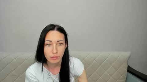 LinaLivee online show from October 23, 8:31 am