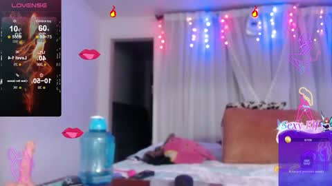 Snapshot of linapalacios chatting on January 9, 2:11 am lina palacios online show from January 9, 2:11 am