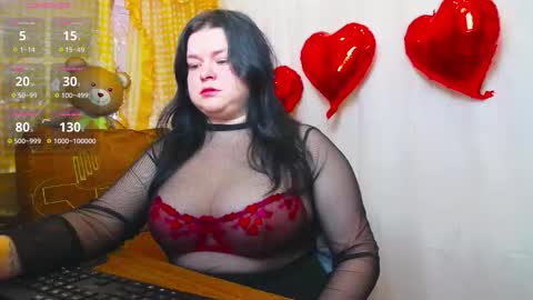 Lina online show from February 19, 7:30 am