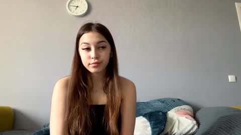 Elin online show from September 24, 9:08 am