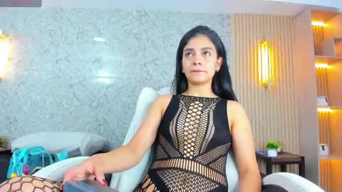  LINDA  online show from May 11, 11:23 am