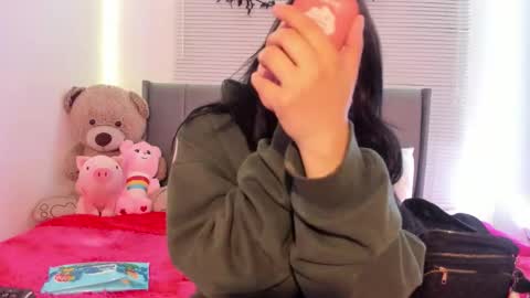 Snapshot of linda_milleer_ chatting on September 18, 10:08 pm Lindaa maria  online show from September 18, 10:08 pm