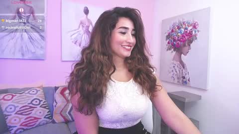 Snapshot of linda_morgan1 chatting on October 24, 12:34 pm Maria Paula online show from October 24, 12:34 pm