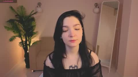 Linda online show from November 24, 12:45 am