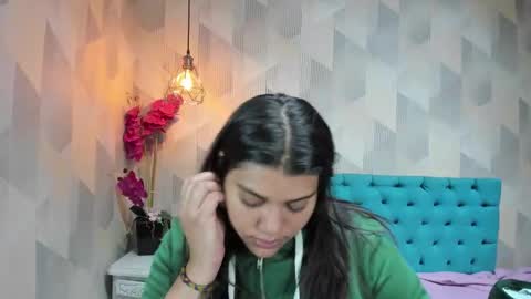    online show from May 25, 3:49 am