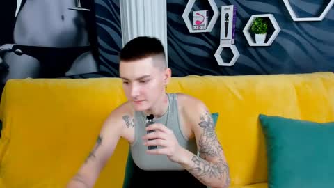 lindabryantt online show from February 13, 10:12 am