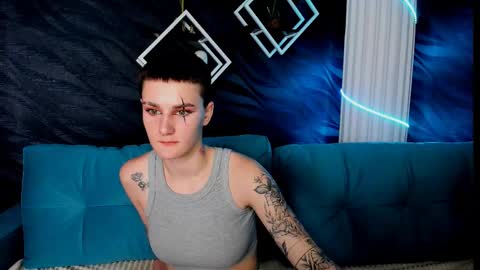 lindabryantt online show from March 6, 1:57 pm