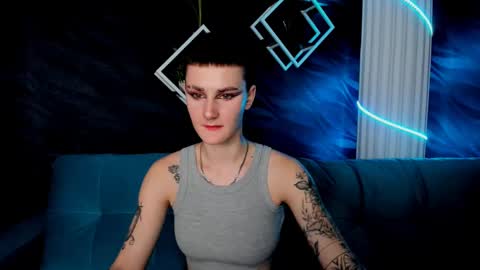 lindabryantt online show from March 5, 10:44 am
