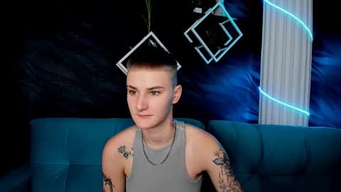 lindabryantt online show from March 10, 3:12 am