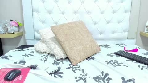 Linda Carterr online show from December 4, 10:41 pm