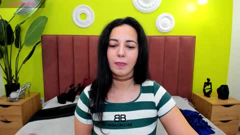 Linda online show from January 10, 1:43 am